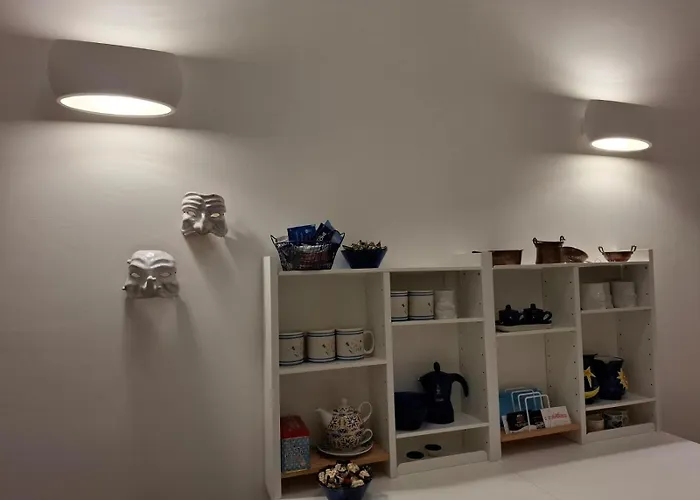 Don Carlo City Center Apt