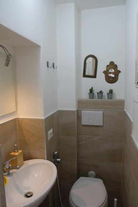 Don Carlo Center Apartment