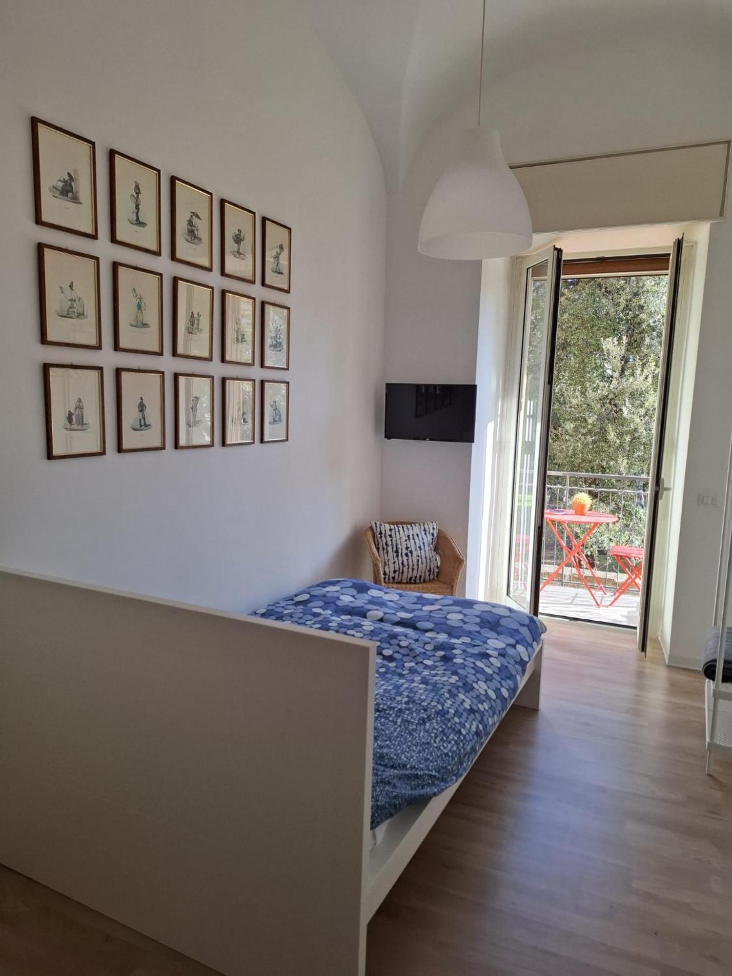 Don Carlo Center * Naples